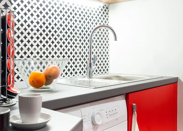 Deco City Center Apartment